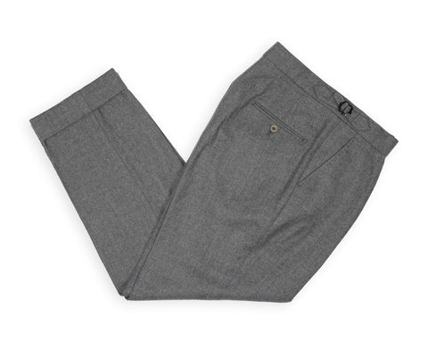 Götrich - Grey High Rise Pleated Flannel Wool Trousers 48 Short